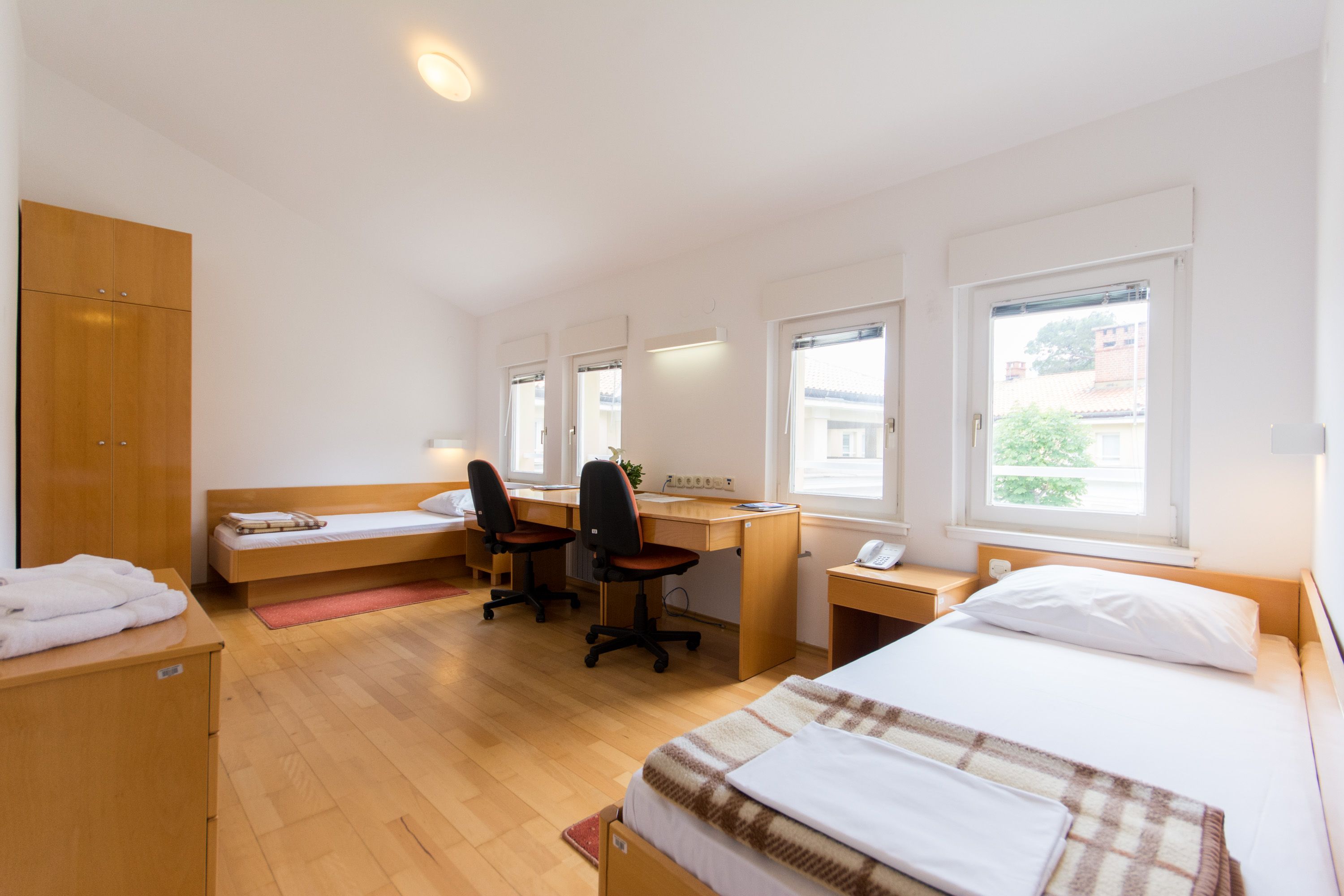 Twin bed double room