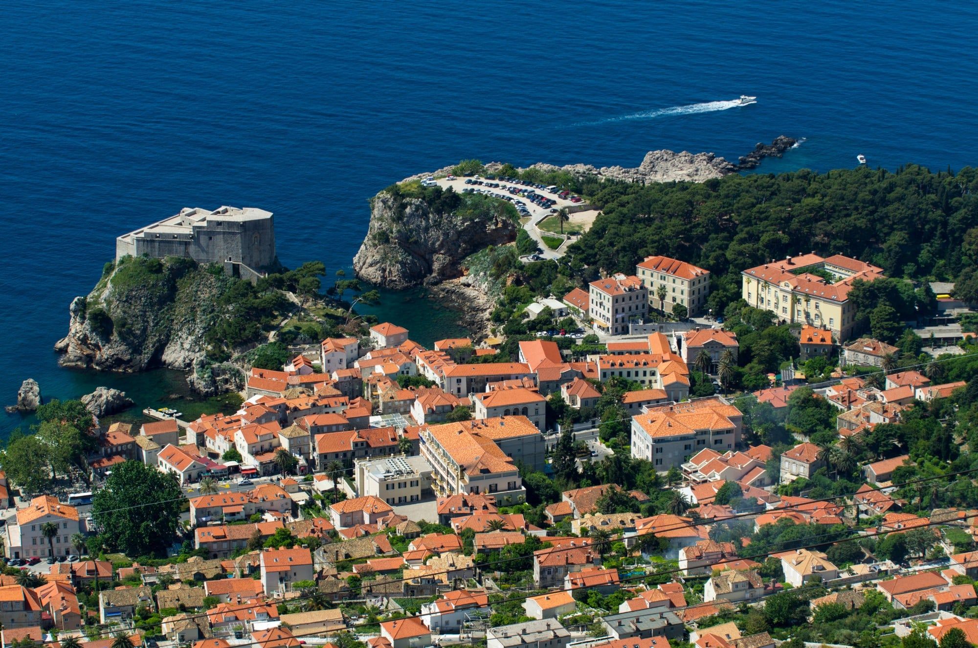 Dormitory building with Adriatic view