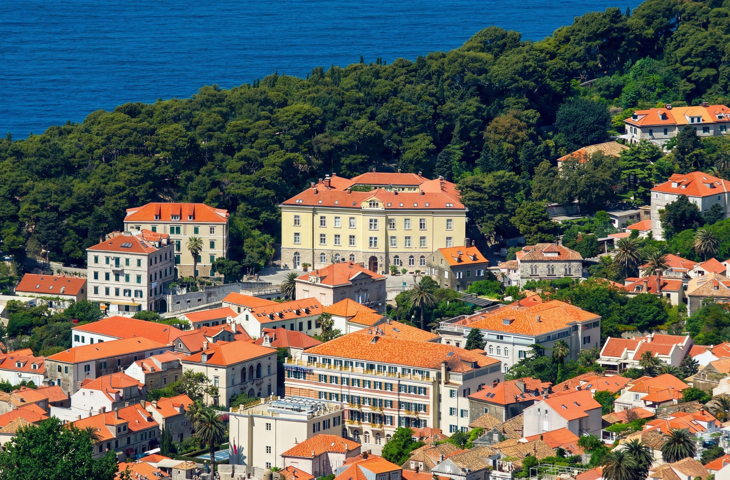 Dormitory building inspiring location