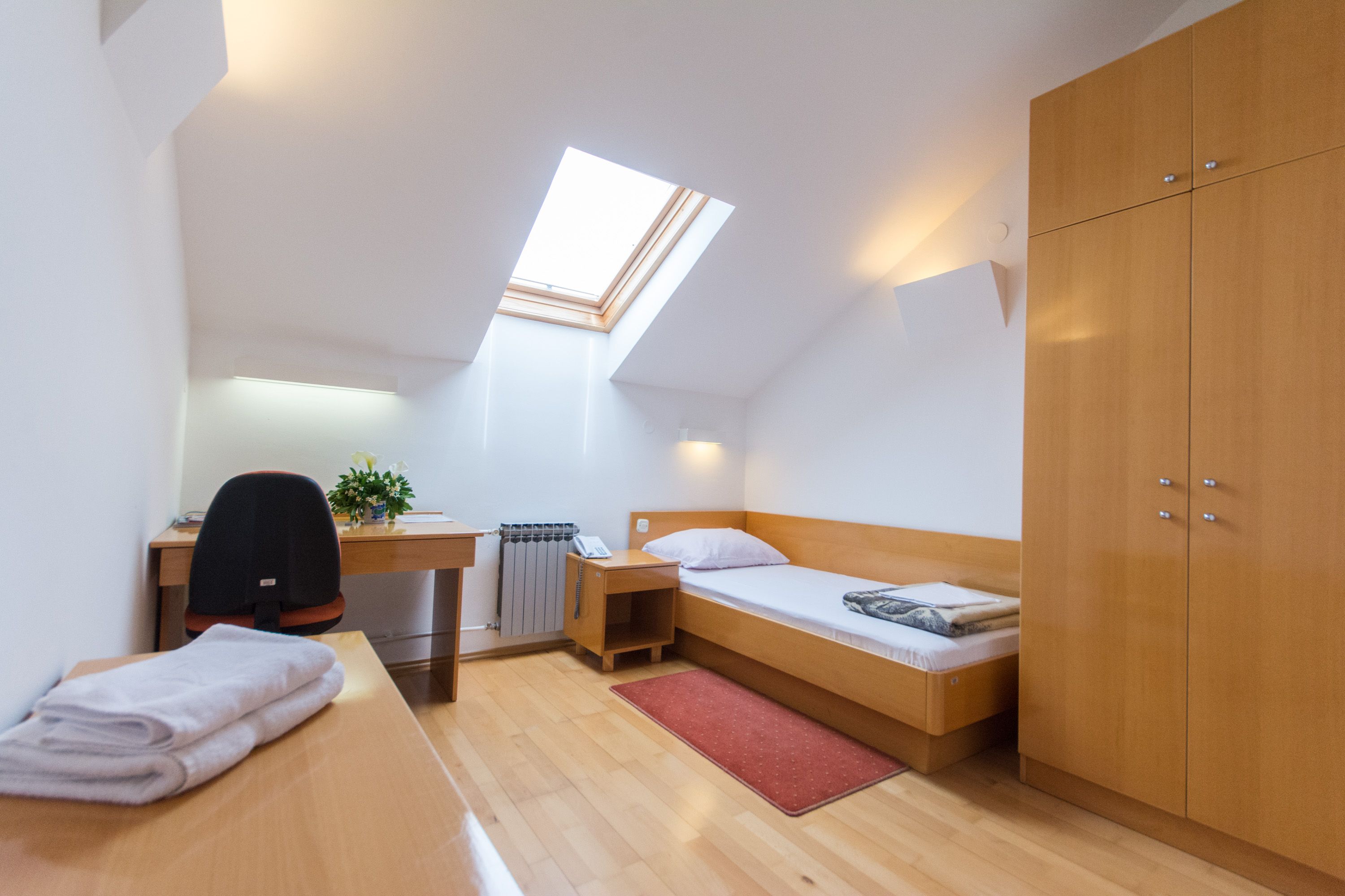 Comfortable single room